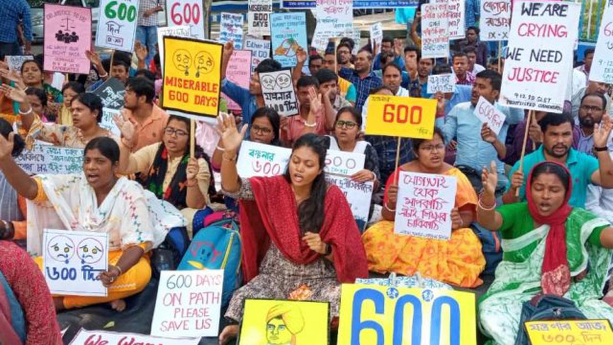 In Kolkata, Protesting Candidates For Teachers’ Jobs Emerge As Symbols ...